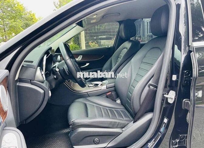 Mercedes-Benz C200 Exclusive 2021 Đen 20000 miles