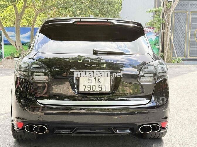 Porsche Cayenne S 2012 4.8L