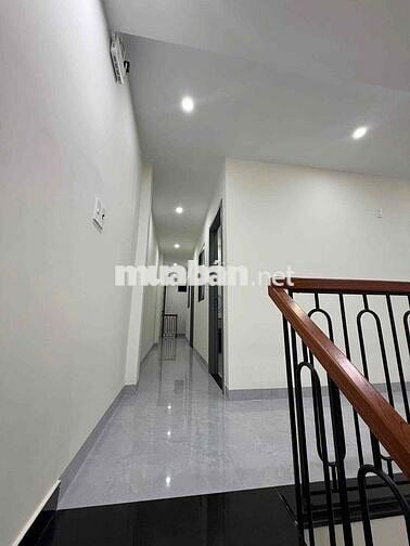 076 CHO THUÊ NHÀ GÁC LỬNG HIỆN ĐẠI FULL NỘI THẤT XỊN MỊN