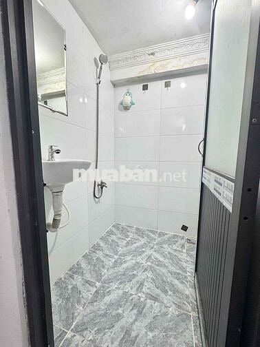 Phòng Lê Đực Thọ , Gần IUh, Chợ an nhơn