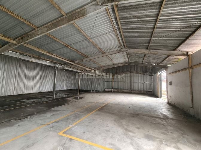 *Cho thuê kho xưởng*300m2 gần Q.L 1A, phường Linh Trung, Quận Thủ Đức