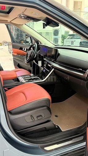 Bán KIA Canival Signature 3.5 sản xuất 2022 .Xe 1 chủ từ mới Hà Nội.