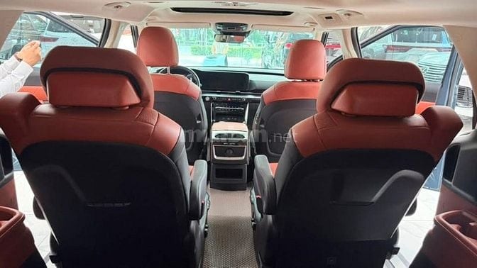 Bán KIA Canival Signature 3.5 sản xuất 2022 .Xe 1 chủ từ mới Hà Nội.