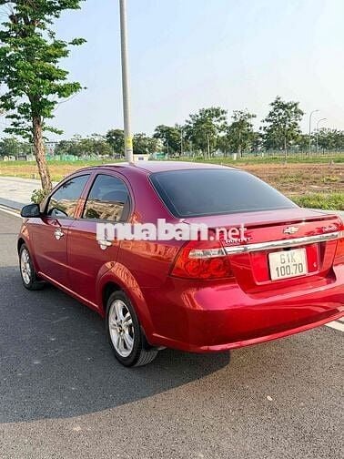 Chevrolet Aveo LT Đỏ Xe gia đình 5 chỗ