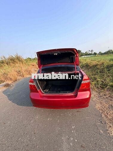 Chevrolet Aveo LT Đỏ Xe gia đình 5 chỗ
