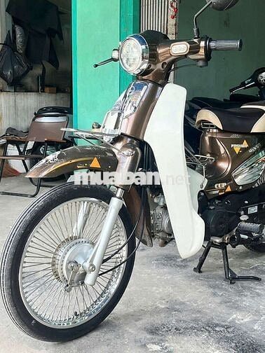 Cityboss Cub 50cc 2022 Nâu trắng 10.000 km