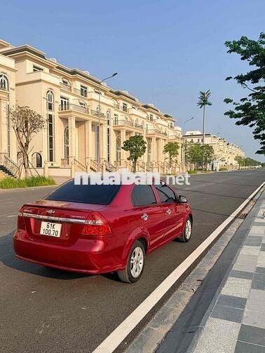 Chevrolet Aveo LT Đỏ Xe gia đình 5 chỗ