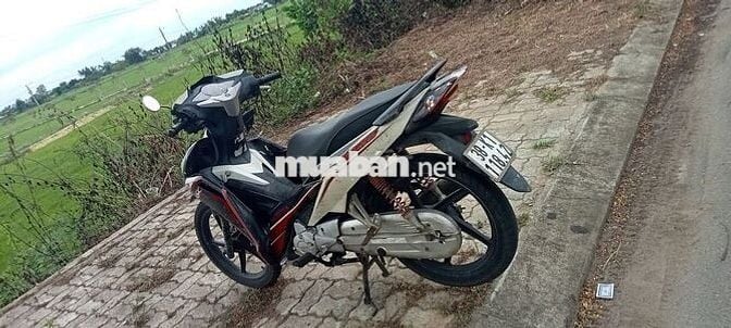 Honda Wave RSX 110 Đỏ Trắng Đen