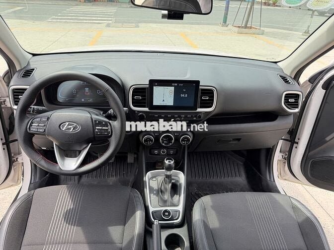 Hyundai Venue 1.0 Turbo Đặc biệt 2024 màu trắng