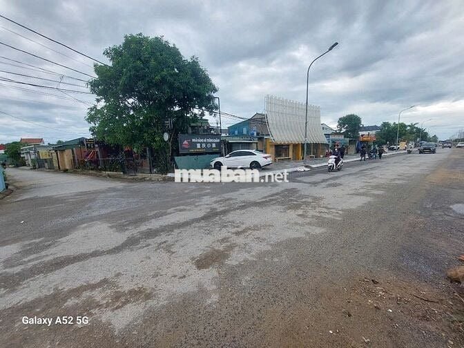 Bán đất thị trấn Hưng Nguyên ngay bên cạnh VSIP, đường 72M. Dt 122m2