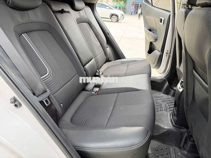 Hyundai Venue 1.0 Turbo Đặc biệt 2024 màu trắng