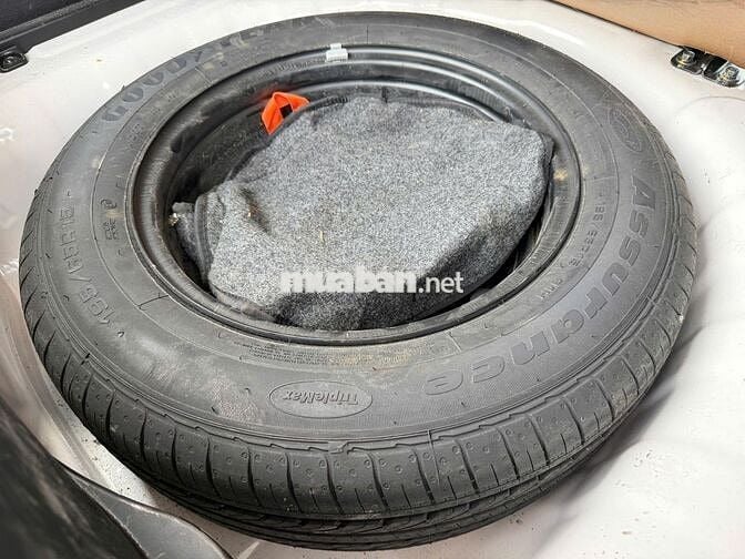 Hyundai Venue 1.0 Turbo Đặc biệt 2024 màu trắng