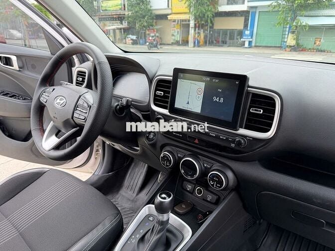 Hyundai Venue 1.0 Turbo Đặc biệt 2024 màu trắng