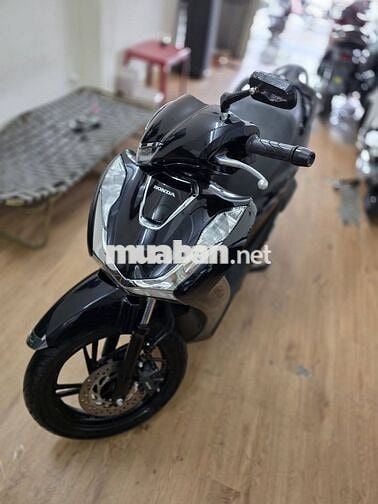 Honda SH 2025 Đen bóng siêu mới máy rin chạy êm