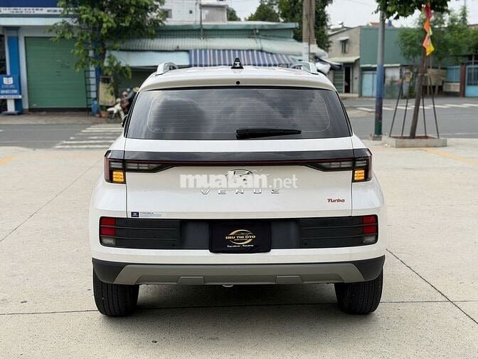 Hyundai Venue 1.0 Turbo Đặc biệt 2024 màu trắng