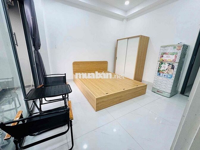 STUDIO BAN CÔNG FULL NỘI THẤT GIÁ RẺ - GẦN ĐẠI HỌC VĂN HIẾN