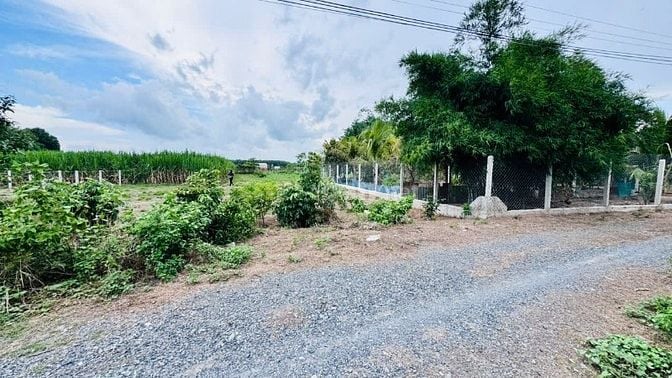 5x61 có thổ cư. Gần KCN. Dân đông. Chỉ 410tr. Rẻ quá rẻ 