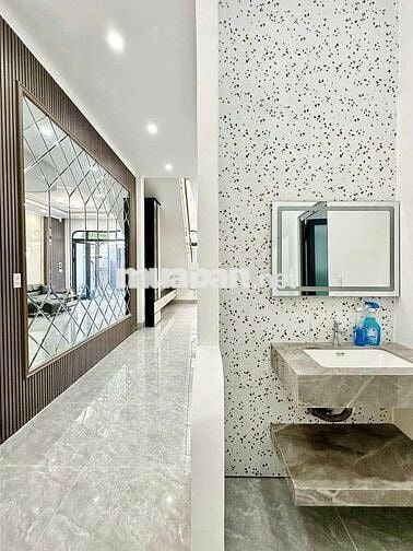 Bán nhanh nhà lầu gần Đường Đồng Khởi. SHR-Chỉ 1ty780 sở hữu ngay nhà