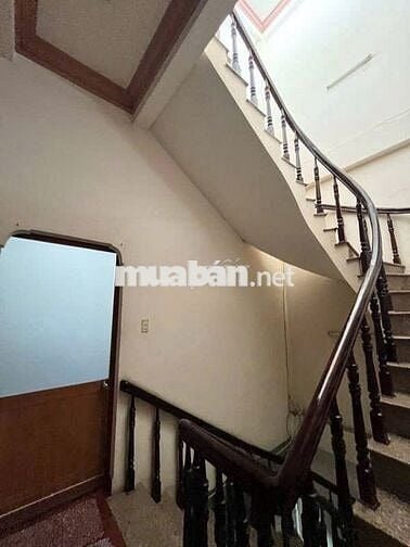 Bán nhà mặt tiền Nguyễn Sơn, chính chủ cần tiền bán gấp
