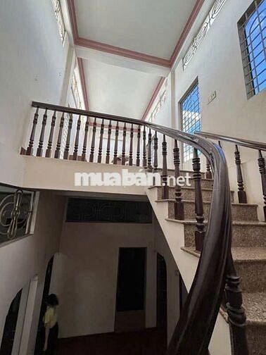 Bán nhà mặt tiền Nguyễn Sơn, chính chủ cần tiền bán gấp