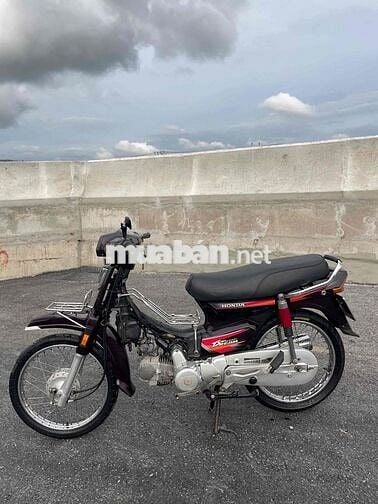Honda Super Dream