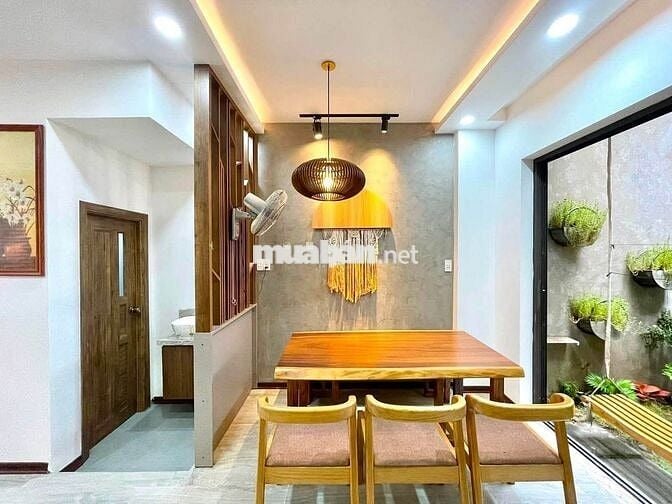 🔴💥SIÊU PHẨM - Nhà 3 tầng 3 mê Nguyễn Huy Tự - sát ngay bãi tắm
