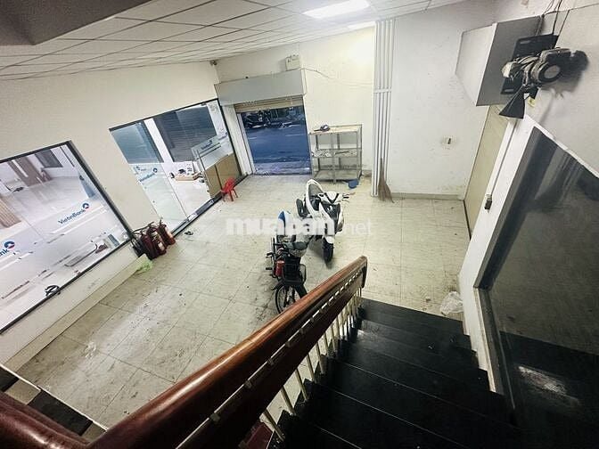 CHO THUÊ MẶT BẰNG KINH DOANH 200M2 QUẬN 1 - NHÀ HÀNG, SHOWROOM,..