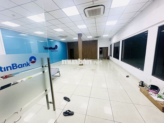 CHO THUÊ MẶT BẰNG KINH DOANH 200M2 QUẬN 1 - NHÀ HÀNG, SHOWROOM,..