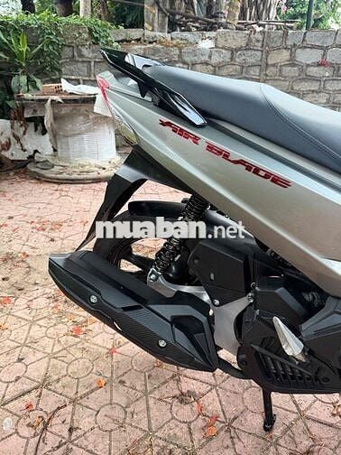 Honda Air Blade 2016 máy zin nguyên bản xe mới 95%
