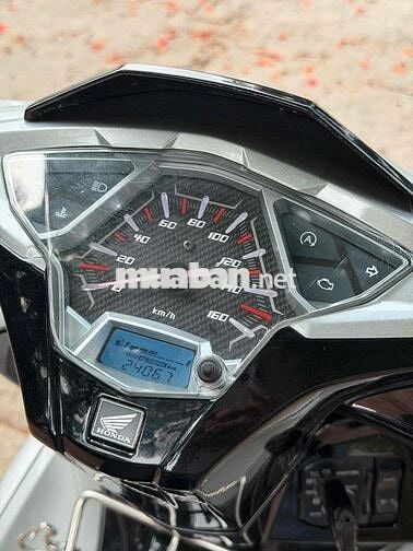 Honda Air Blade 2016 máy zin nguyên bản xe mới 95%