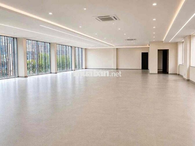 🔥 CHO THUÊ TÒA NHÀ GÓC 2 MẶT TIỀN CỬU LONG KHU SÂN BAY DTSD 2.500M²