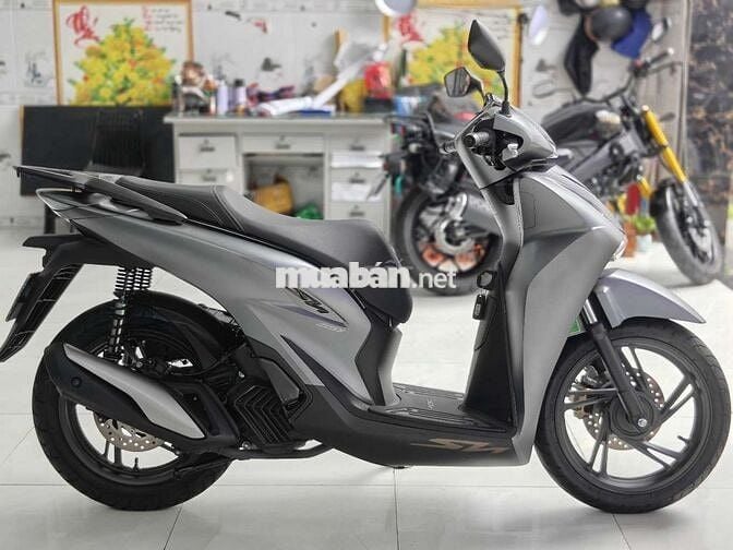 Honda SH 160 ABS 2026 Xám 860 km