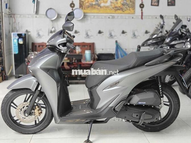 Honda SH 160 ABS 2026 Xám 860 km