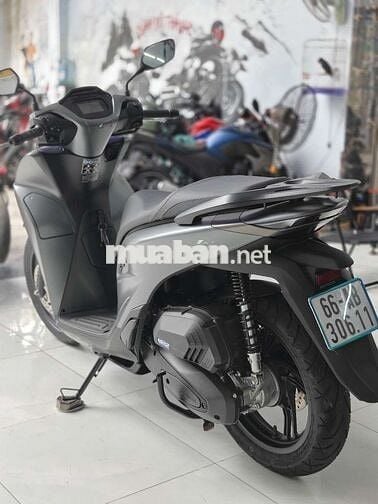 Honda SH 160 ABS 2026 Xám 860 km