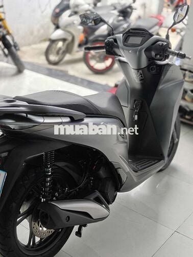 Honda SH 160 ABS 2026 Xám 860 km