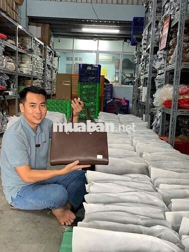 TUYỂN THỦ KHO - QUẢN LÝ KHO size vừa 400m2 Hóc Môn