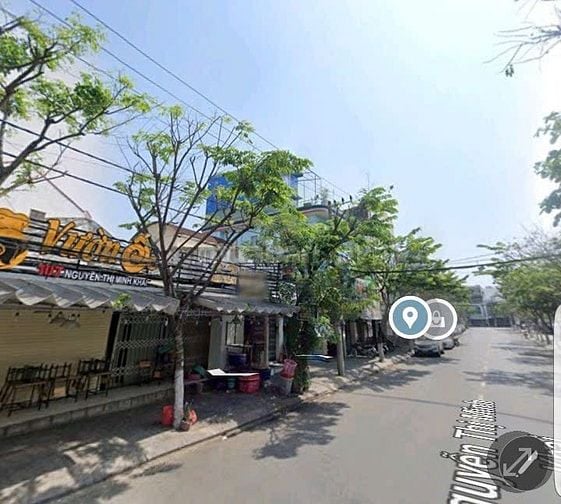 nhà mặt tiền rộng nguyễn thị minh khai