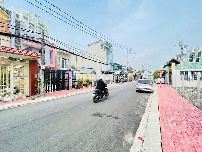 Bán đất mặt tiền Đường 24_267m2 ngang 7m,  xây CHDV hoặc tòa nhà