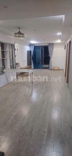 Cho thuê căn hộ chung cư Sky Central, Định Công, 3 phòng ngủ