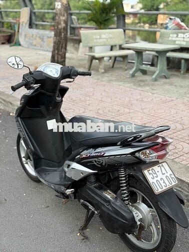 Yamaha Ultimo Đen Xe tay ga
