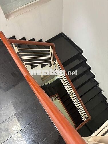 Bán Nhà  Đường 12m Nội Bộ - 5m x 20m - 100m2 - 3 Lầu -5PN - P5 Q8