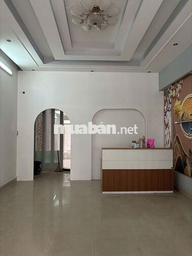 Bán Nhà  Đường 12m Nội Bộ - 5m x 20m - 100m2 - 3 Lầu -5PN - P5 Q8