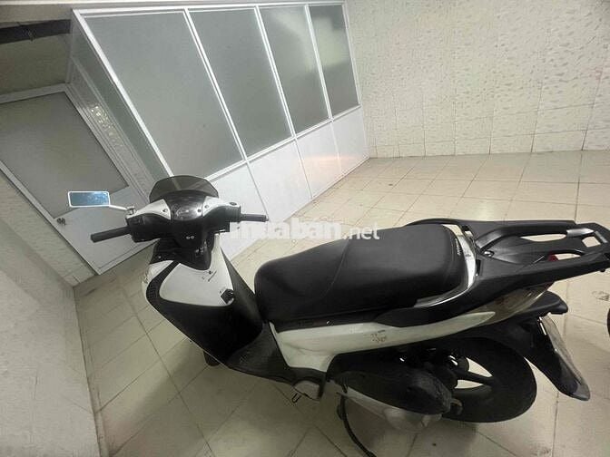Honda SH Trắng