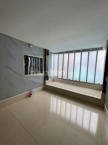 BÁN NHÀ TRẦN HƯNG ĐẠO – CHỈ VÀI BƯỚC CHÂN RA HẺM XE HƠI – GIÁ 2 TỶ 950
