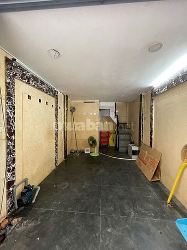 BÁN NHÀ TRẦN HƯNG ĐẠO – CHỈ VÀI BƯỚC CHÂN RA HẺM XE HƠI – GIÁ 2 TỶ 950