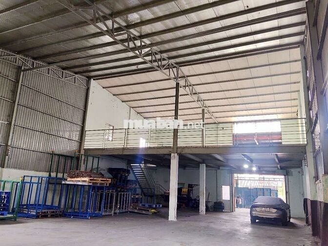 xưởng cho thuê đường Trần Văn Mười hóc môn DT 600m giá 26tr