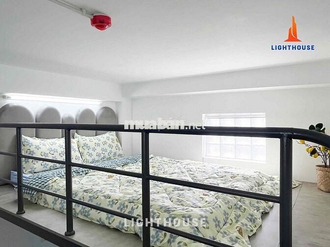 CHÍNH CHỦ: GÁC BAN CÔNG GIẾNG TRỜI DƯƠNG QUẢNG HÀM - ĐH VĂN LANG