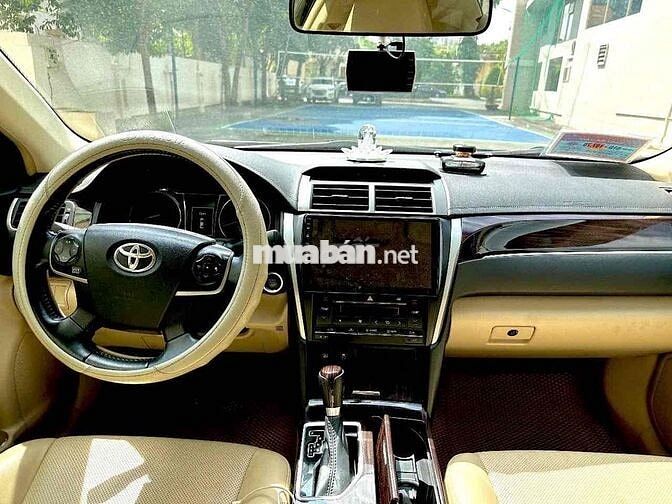 🚗 BÁN LẠI TOYOTA CAMRY 2018 – XE ĐẸP, GIỮ KỸ, CHÍN