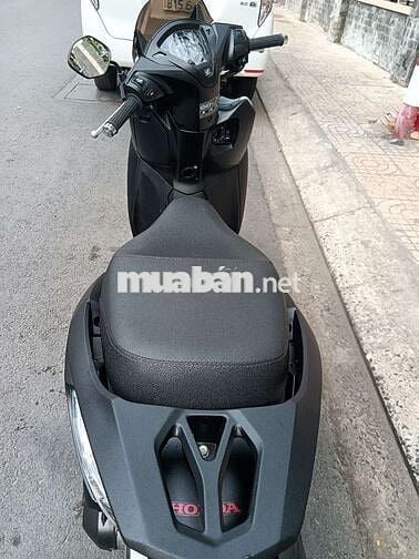 Honda Lead 2022 4 van Special Edition Đen