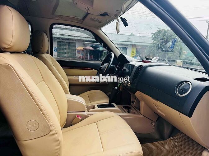 Ford Everest 2011 Tự động, siêu cọp, Hàng hiếm